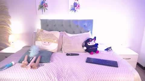 Samantha online show from 12/01/25, 08:08