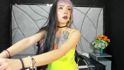 Samantha Smitth online show from 04/09/26, 04:01