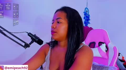 Snapshot of samanthabloom570089 chatting on 11/01/25, 01:07 Samantha Bloom online show from 11/01/25, 01:07