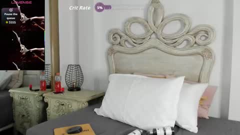 Samantha online show from 10/26/25, 08:04