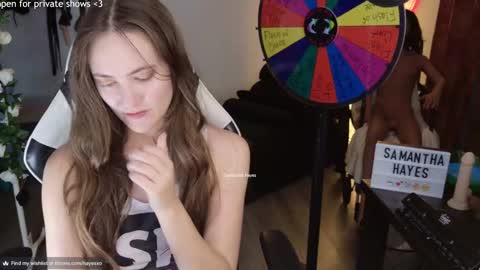 Snapshot of samanthahayesxoxo chatting on 02/25/25, 01:30 The Real Samantha Hayes haha online show from 02/25/25, 01:30