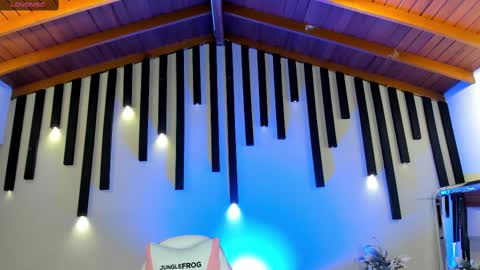 Samantha Klein online show from 02/13/25, 03:18