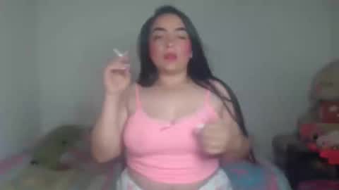 Snapshot of samanthakler17 chatting on 03/12/25, 05:02 samantha online show from 03/12/25, 05:02