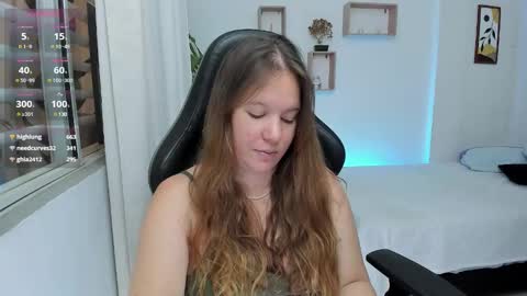 Samantha samy online show from 01/05/25, 07:17