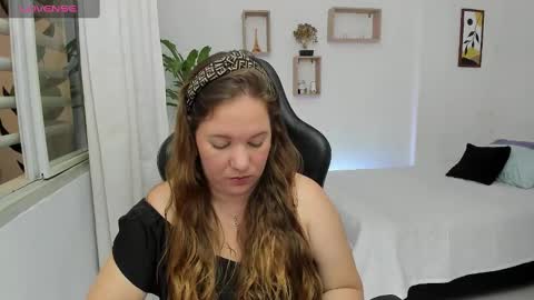 Samantha samy online show from 01/26/25, 02:45