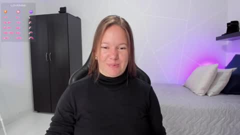 Samantha samy online show from 10/26/25, 04:24