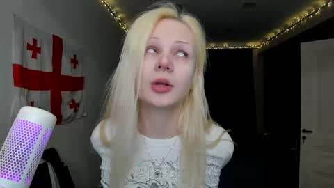 Samantha online show from 03/01/25, 03:05