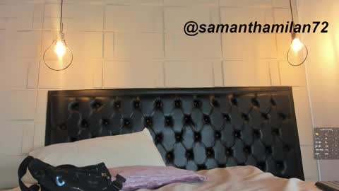 Alejandra  online show from 11/28/25, 10:07