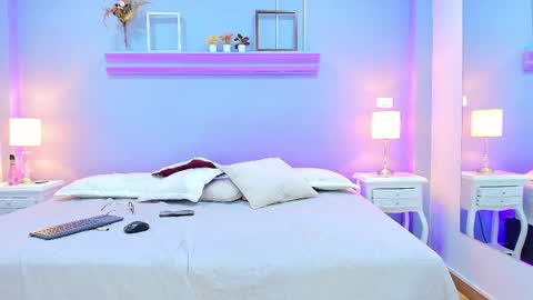 Samanta online show from 02/13/25, 10:22