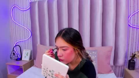 Snapshot of samanthapeachs chatting on 11/07/25, 11:54 Alejandra online show from 11/07/25, 11:54