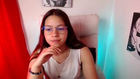 Snapshot of samantharoldan chatting on 12/31/24, 01:41 Samantha online show from 12/31/24, 01:41
