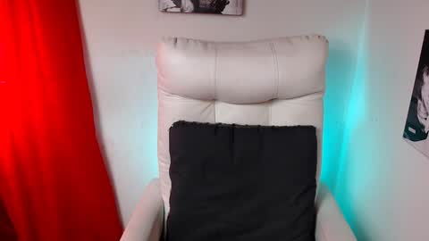 Snapshot of samantharoldan chatting on 01/02/25, 01:40 Samantha online show from 01/02/25, 01:40