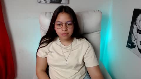 Snapshot of samantharoldan chatting on 01/02/25, 04:56 Samantha online show from 01/02/25, 04:56
