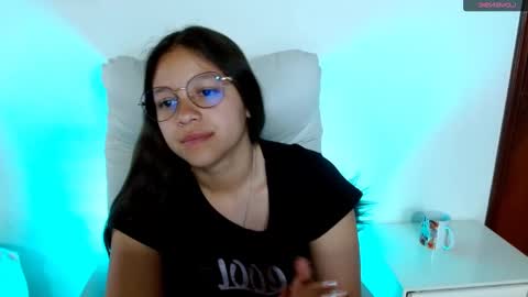 Snapshot of samantharoldan chatting on 01/09/25, 04:49 Samantha online show from 01/09/25, 04:49
