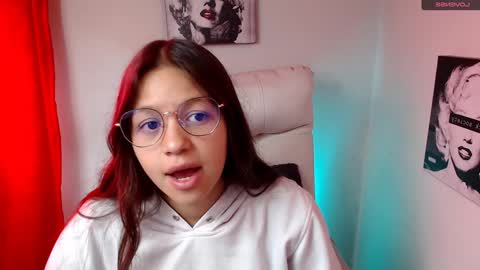 Snapshot of samantharoldan chatting on 01/18/25, 01:40 Samantha online show from 01/18/25, 01:40