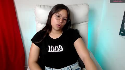Snapshot of samantharoldan chatting on 01/18/25, 07:48 Samantha online show from 01/18/25, 07:48