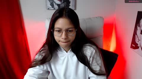 Snapshot of samantharoldan chatting on 01/26/25, 01:47 Samantha online show from 01/26/25, 01:47