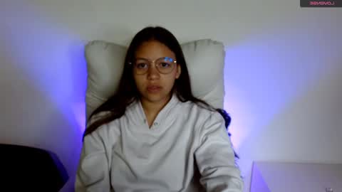 Snapshot of samantharoldan chatting on 02/21/25, 01:55 Samantha online show from 02/21/25, 01:55