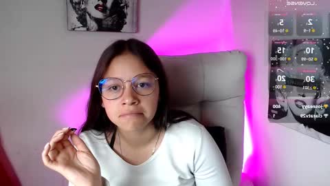 Snapshot of samantharoldan chatting on 03/10/25, 05:07 Samantha online show from 03/10/25, 05:07