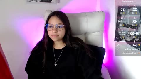 Snapshot of samantharoldan chatting on 03/11/25, 04:07 Samantha online show from 03/11/25, 04:07