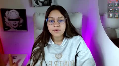 Snapshot of samantharoldan chatting on 10/02/25, 02:57 Samantha online show from 10/02/25, 02:57