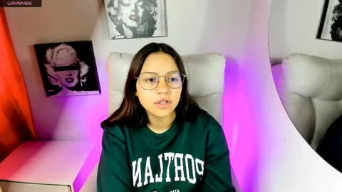 Samantha online show from 04/14/26, 03:07