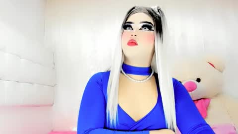 samanthax_xissadora1 online show from 02/10/25, 01:22
