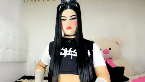 samanthax_xissadora1 online show from 02/19/25, 06:10