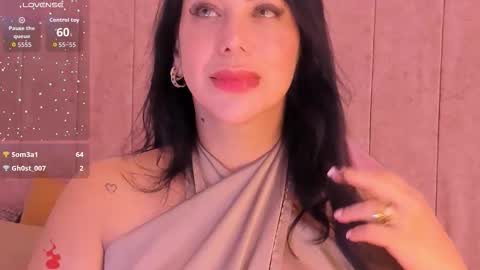 Samara Benazir Alabi online show from 10/22/25, 01:11