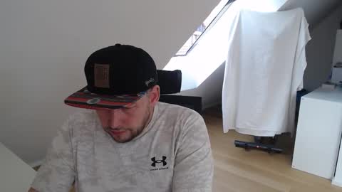 TopBoy online show from 03/04/26, 08:42