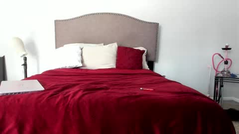 Yaya online show from 09/20/25, 05:58