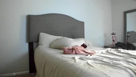 Yaya online show from 10/09/25, 10:24