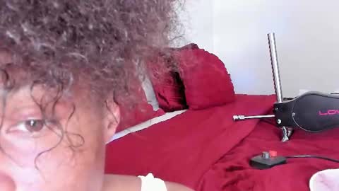 Yaya online show from 06/24/26, 07:02