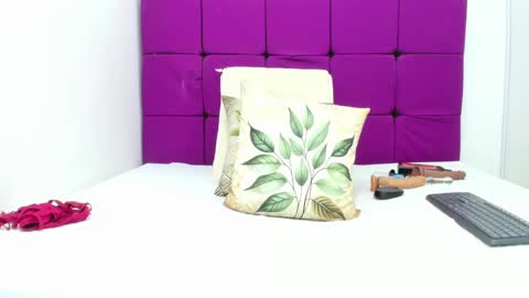 Snapshot of samay_sex18 chatting on 02/06/25, 03:52 samay_sex18 online show from 02/06/25, 03:52