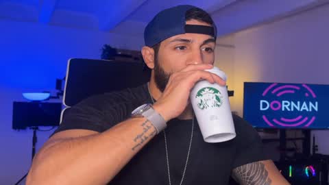 Snapshot of samdornan chatting on 12/02/24, 01:14 Sam Dornan online show from 12/02/24, 01:14