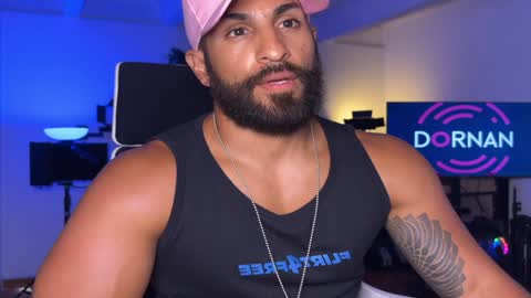 Snapshot of samdornan chatting on 12/14/24, 11:34 Sam Dornan online show from 12/14/24, 11:34