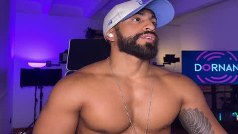 Snapshot of samdornan chatting on 12/31/24, 01:57 Sam Dornan online show from 12/31/24, 01:57