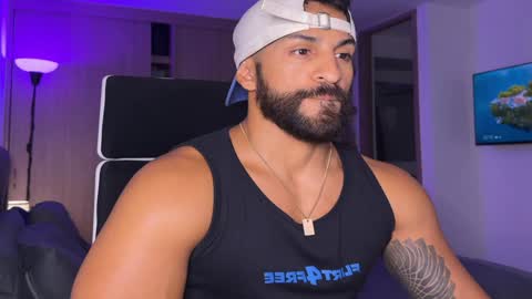 Snapshot of samdornan chatting on 01/10/25, 10:04 Sam Dornan online show from 01/10/25, 10:04