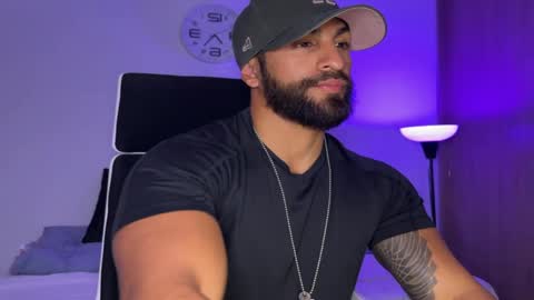 Snapshot of samdornan chatting on 01/29/25, 12:22 Sam Dornan online show from 01/29/25, 12:22