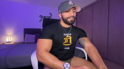 Snapshot of samdornan chatting on 02/22/25, 11:46 Sam Dornan online show from 02/22/25, 11:46