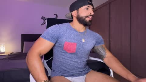 Snapshot of samdornan chatting on 02/25/25, 10:50 Sam Dornan online show from 02/25/25, 10:50