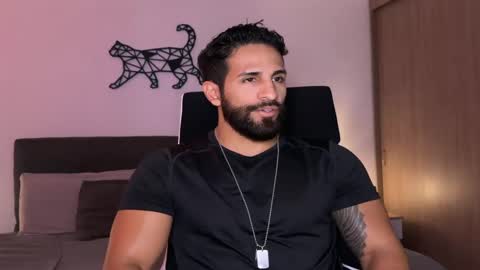 Snapshot of samdornan chatting on 03/03/25, 11:24 Sam Dornan online show from 03/03/25, 11:24