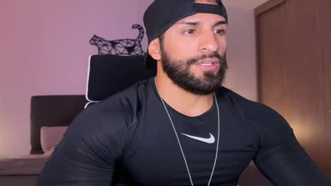 Snapshot of samdornan chatting on 03/04/25, 11:22 Sam Dornan online show from 03/04/25, 11:22