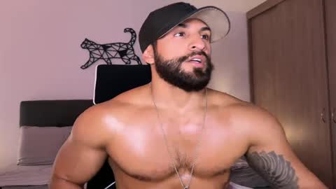 Snapshot of samdornan chatting on 03/05/25, 09:15 Sam Dornan online show from 03/05/25, 09:15