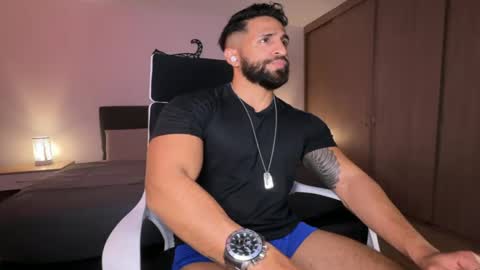 Snapshot of samdornan chatting on 03/07/25, 11:49 Sam Dornan online show from 03/07/25, 11:49