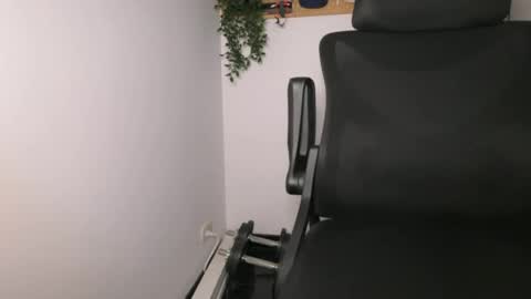 Snapshot of samdornan chatting on 02/03/26, 02:53 Sam Dornan online show from 02/03/26, 02:53