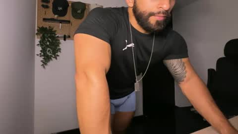 Snapshot of samdornan chatting on 03/03/26, 01:01 Sam Dornan online show from 03/03/26, 01:01