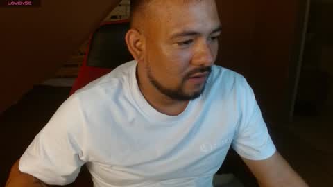 Snapshot of samdread chatting on 02/15/26, 10:39 SAM DREAD online show from 02/15/26, 10:39