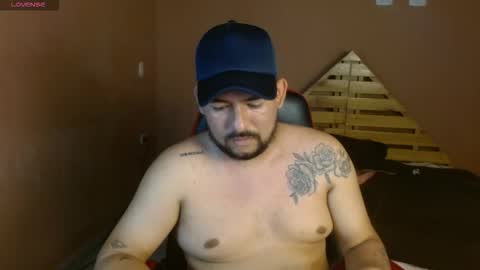 Snapshot of samdread chatting on 03/04/26, 12:27 SAM DREAD online show from 03/04/26, 12:27