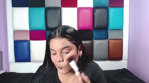 Snapshot of samevanshot chatting on 01/24/25, 03:00 samevanshot online show from 01/24/25, 03:00